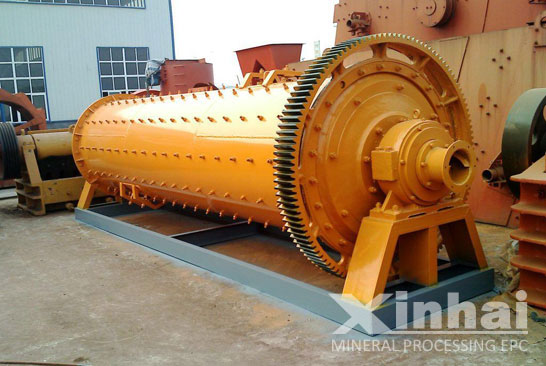 Overflow ball mill