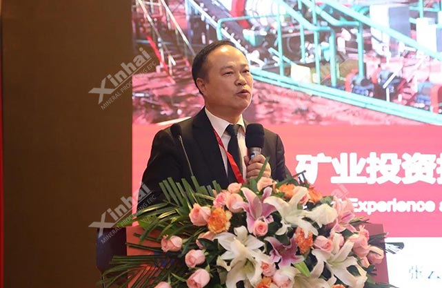 The chairman of Xinhai Mining gave the speech